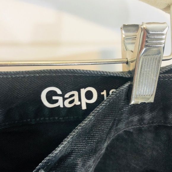 Gap Slim Shorts - Sz 27 - Picture 2 of 4